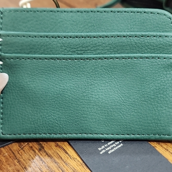 TYPO 💚 NWT Heritagr Green Faux Leather Organization 3 Piece Set - Picture 2 of 8